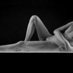  EroMassagen4u - Mature Nude Bi Male Model Bild