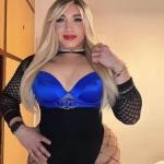 Wollüstige blonde Latina Göttin - TS Elektra. Bild