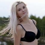 Geile Jessica, meine Muschi tropft schon