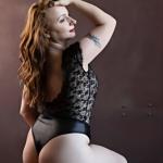 Erika - Göttlich geile MILF, kennt kaum Grenzen. Bild